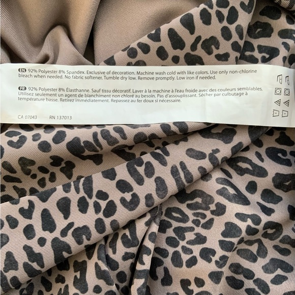 Bally Animal Print Leggings with Side Pockets - Picture 12 of 14